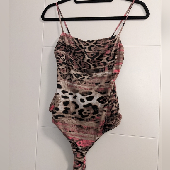 Workhall Bodysuit - Picture 1 of 2